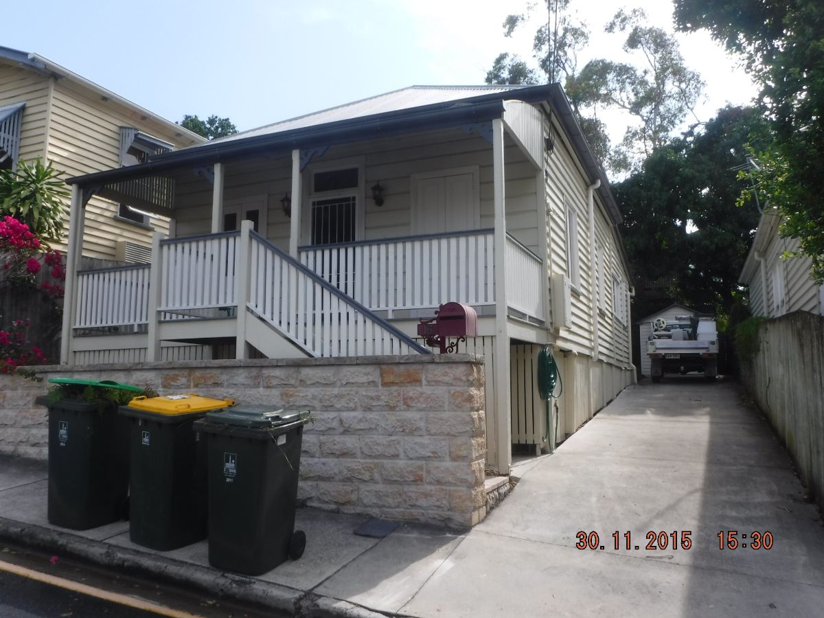 Workers cottage in Milton